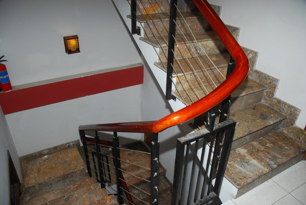 Lum Dong Tien Hotel Хюэ Экстерьер фото